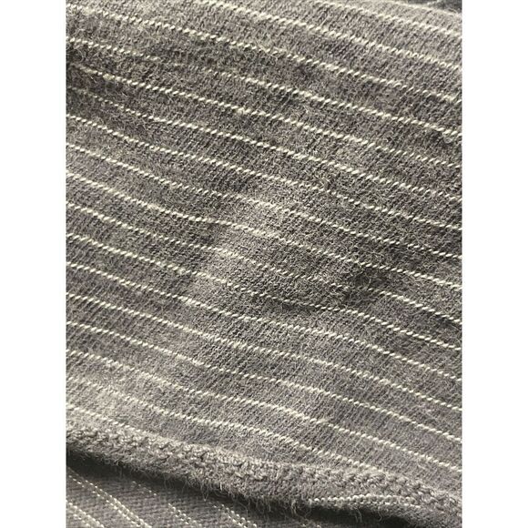 Marine Layer Double Knit Henley Men’s Medium Gray Stripes Long Sleeve Flaw Faded - Picture 7 of 7
